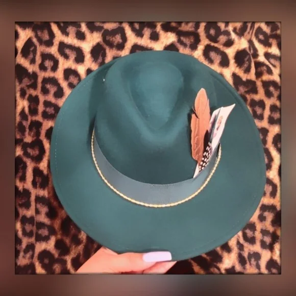 ♠️ A Pinup Ace of Spades Fedora ♠️ Black Fur Felt Fedora Hat with Ace of Spades card – Plumin  main image 4